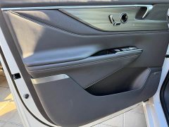 Buick GL8 Luzun Respect Edition - ფოტო 5