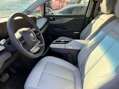 Buick GL8 Luzun Respect Edition - ფოტო 6