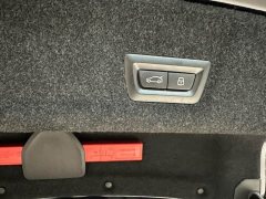 BMW 3 Series 325Li M Sport Package - ფოტო 11