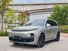 Li Auto Ideal L8 Air - ფოტო 1