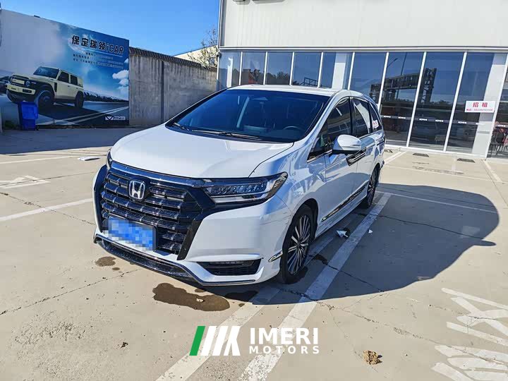 Honda Odyssey 2.0L e:HEV Luxury - ავტომობილი ჩინეთიდან