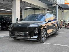 NIO ES8 Six-Seat Executive Signature Edition - ფოტო 1
