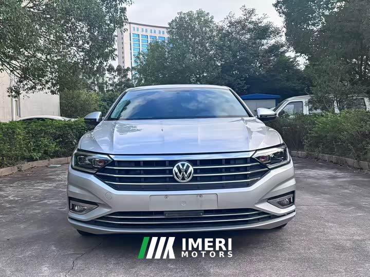 Volkswagen Sagitar 280TSI DSG Luxury Smart Connected Edition - автомобиль из Китая
