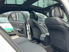 Mercedes-Benz C-Class Facelift C 260 L Sport Edition - photo 7