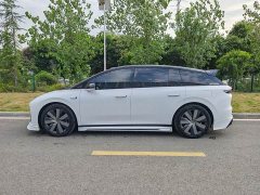 Li Auto i6 Four-Wheel Drive Standard Edition - фото 2