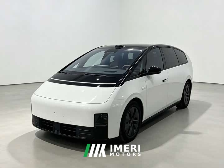 Li Auto MEGA Home Family Edition - автомобиль из Китая