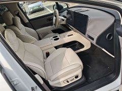 Li Auto i8 Standard Edition - ფოტო 7