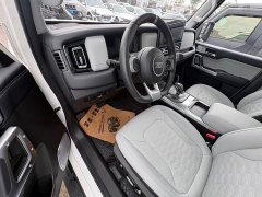 Audi 212 T01 2.0T Diesel - фото 8