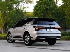 Ford Edge L 2.0T EcoBoost AWD Seven-Seat Premier - ფოტო 12