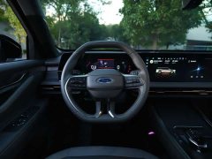 Ford Edge L 2.0T EcoBoost AWD Seven-Seat Premier - ფოტო 5