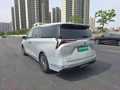 Buick GL8 New Energy Luxe Premium 7-Seater - фото 7