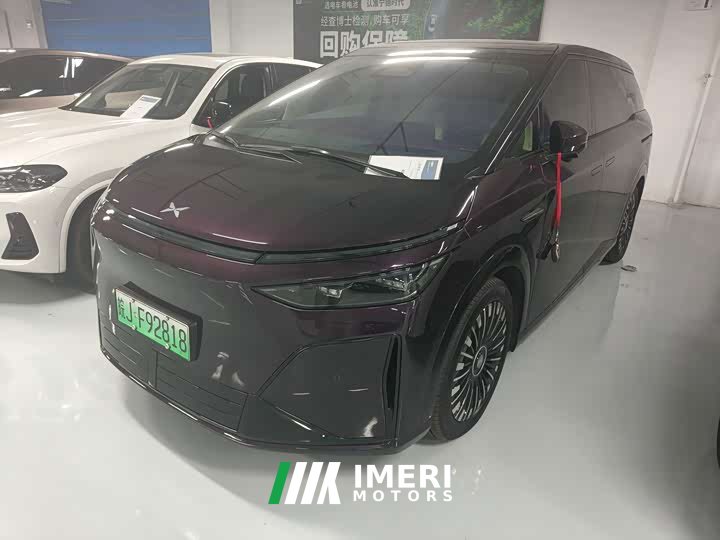 XPeng X9 Extended Range 1602 Ultra