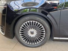 Luxeed Zhiji V9 Ultra - ფოტო 14