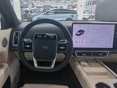 Li Auto L8 Pro - ფოტო 8