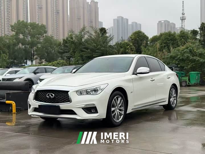 Infiniti Q50L 2.0T Comfort Edition - автомобиль из Китая