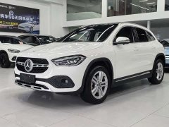 Mercedes-Benz GLA 200 - ფოტო 1