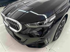BMW 5 Series 525Li M Sport Package - ფოტო 3