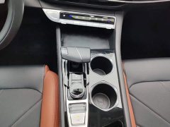 Changan Eado Enjoy Plus Blue Whale NE 1.4T GDI DCT Luxury Edition - photo 16