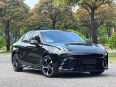 Lynk & Co 03 1.5T DCT Pro - photo 3