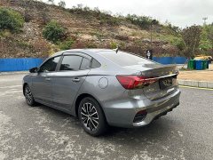 SAIC MG i5 1.5L CVT Platinum Edition - ფოტო 17