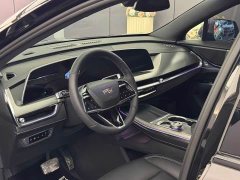 Cadillac XT5 2.0T Luxury - ფოტო 4