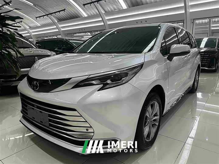 Toyota Sienna 2.5L Hybrid AWD Premium - автомобиль из Китая