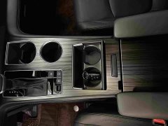 Toyota Sienna 2.5L Hybrid AWD Premium - фото 10