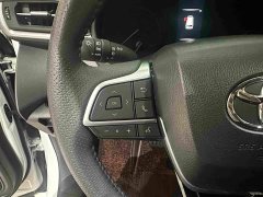 Toyota Sienna 2.5L Hybrid AWD Premium - фото 8
