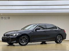 BMW 3 Series 325Li M Sport Package - фото 1