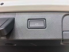 Volkswagen Taos 300TSI FWD Luxury Plus Advanced Edition - photo 14