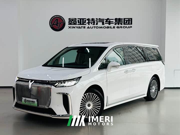 Voyah Lantu Dreamchaser PHEV AWD Luxury Kunpeng Edition - car from China