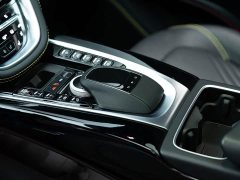 Aston Martin DBX 3.0T Straight-Six - ფოტო 16