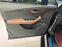 Audi Q7 55 TFSI quattro S line Sport - photo 5