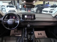 Honda Accord 260TURBO Luxury Edition - фото 12