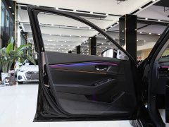 Honda Accord 260TURBO Luxury Edition - фото 4