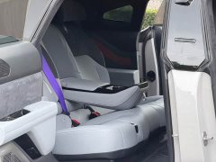 HiPhi Z Five-Seater - ფოტო 14
