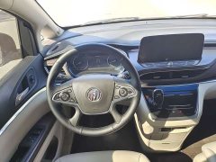 Buick GL8 Land Business Class 652T Luxury - ფოტო 10