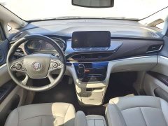 Buick GL8 Land Business Class 652T Luxury - ფოტო 9