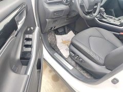 Toyota Highlander 2.5L Intelligent Hybrid AWD Luxury 7-Seater - photo 4