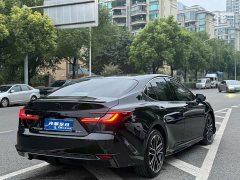 Toyota Camry Dual-Engine 2.0HS Sports Edition - photo 19