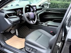 Toyota Camry Dual-Engine 2.0HS Sports Edition - photo 9
