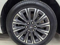 Buick GL8 Luxe Smart Comfort Edition - ფოტო 14