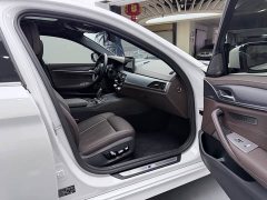 BMW 5 Series Facelift 530Li M Sport Luxury - ფოტო 19