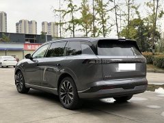 BMW eπ008 Six-Seat Pure Electric Family Comfort Edition - photo 15