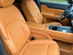 BMW eπ008 Six-Seat Pure Electric Family Comfort Edition - photo 7