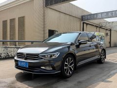 Volkswagen Magotan 330TSI DSG Advance - photo 1