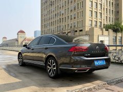 Volkswagen Magotan 330TSI DSG Advance - photo 18
