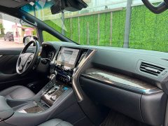 Toyota Vellfire Crown Hybrid 2.5L HV Premium Edition - photo 11