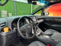 Toyota Vellfire Crown Hybrid 2.5L HV Premium Edition - photo 9
