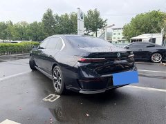 BMW 7 Series 735Li Luxury Package - ფოტო 5
